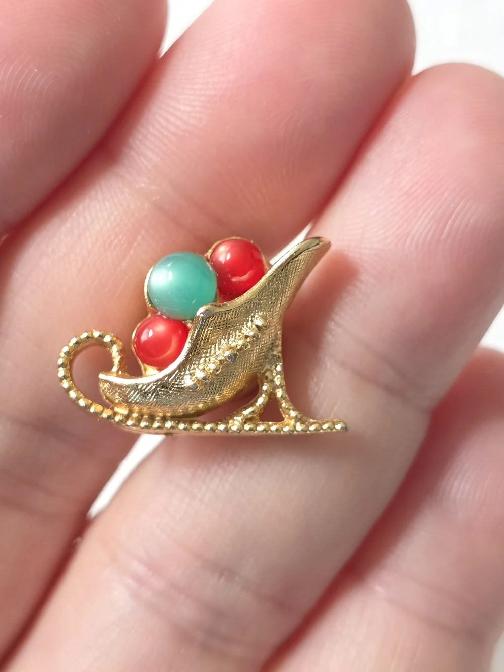 Vintage Franz Breuning Brooch Pin Sleigh Cabochon Beads